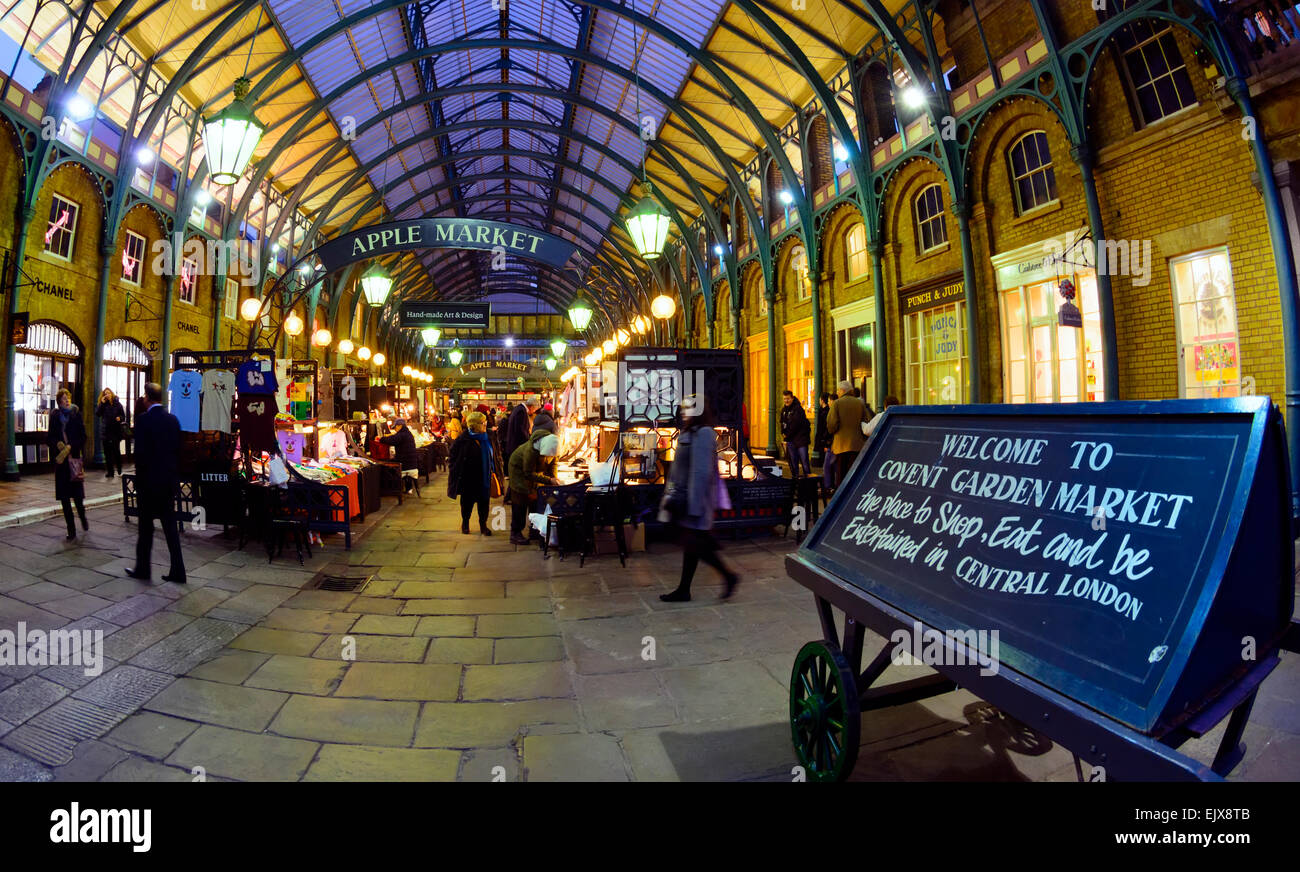 Mercato di Covent Garden, Londra, Regno Unito. Foto Stock