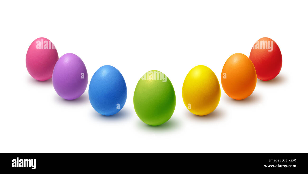 Rainbow colorate uova di Pasqua isolato su bianco Foto Stock
