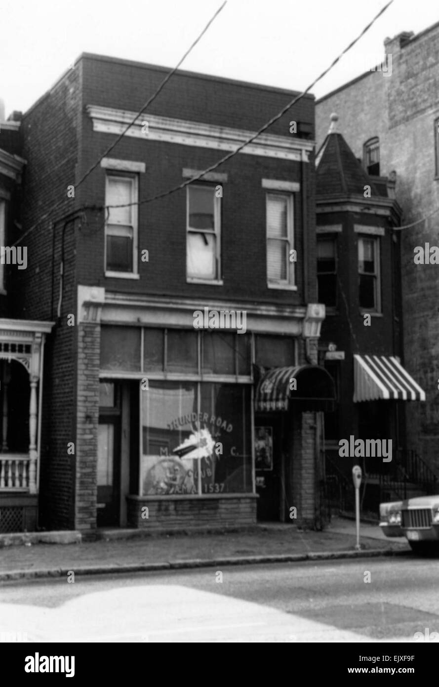 Il quartiere Jackson Ward di Richmond, un'area storicamente significativa, fu sede della vita culturale, economica e sociale afroamericana all'inizio del XX secolo. Divenne noto per il suo fiorente quartiere di intrattenimento, che ha visto protagonisti come Ella Fitzgerald, Duke Ellington e Bill 'Bojangles' Robinson. Foto Stock