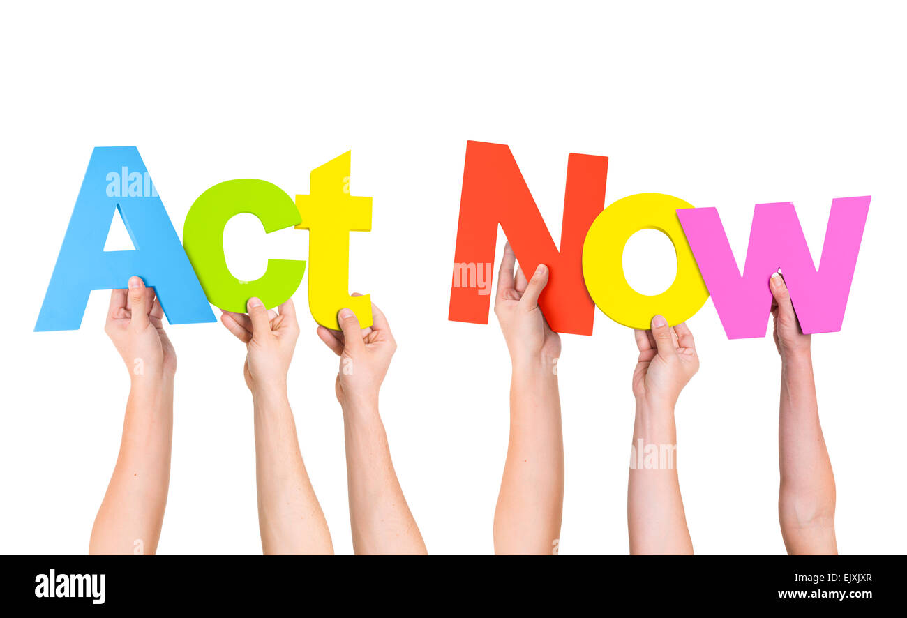 Persone che trattengono la parola consulenza agire ora Foto Stock