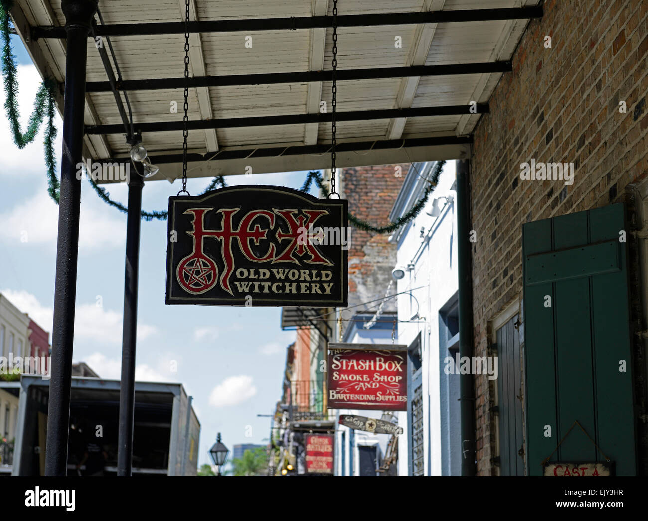 Hex del mondo antico fascino segno porta la stregoneria voodoo rue decatur del quartiere francese di New Orleans in Louisiana RM USA Foto Stock