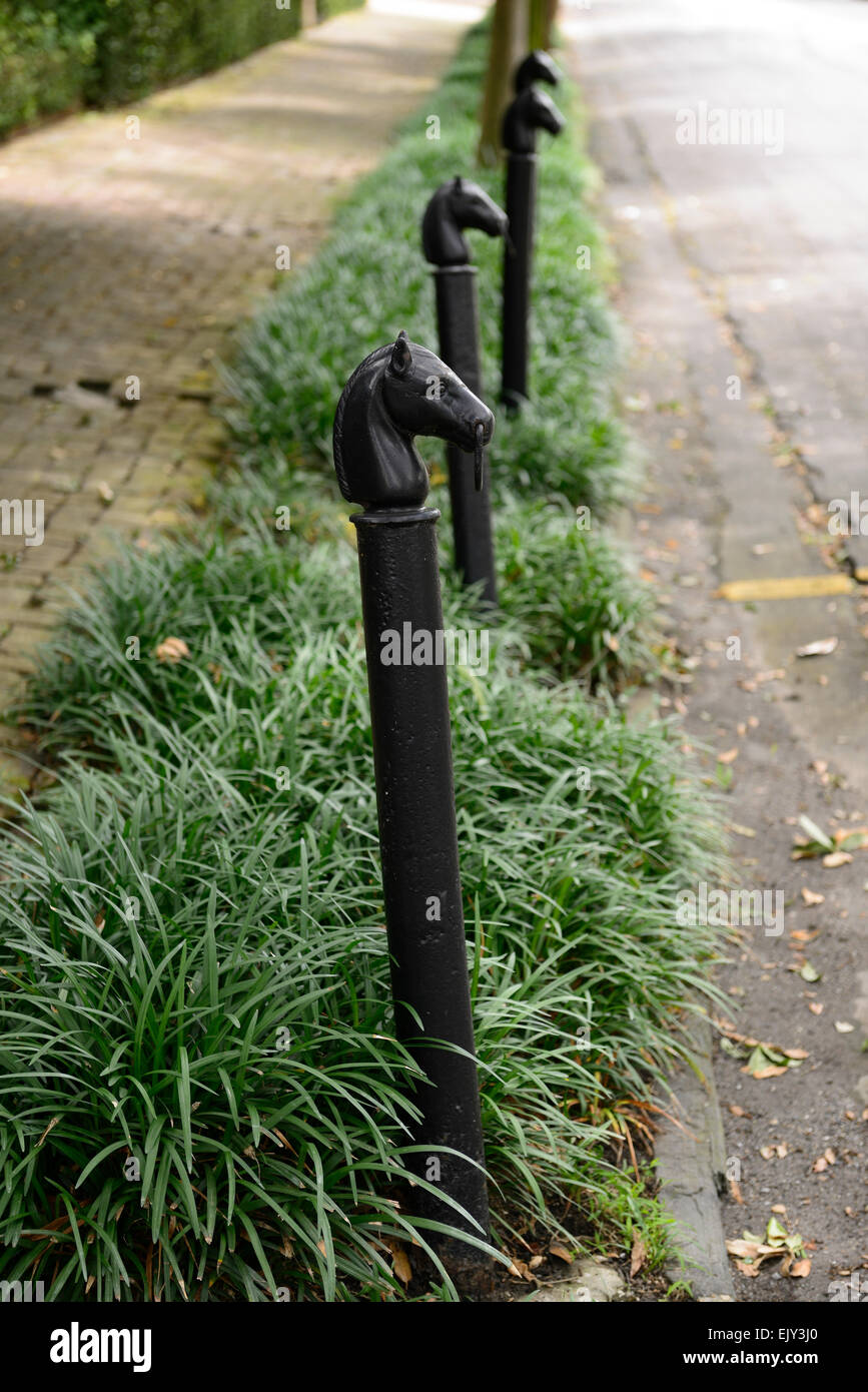 Cavallo post attacco testina del nero ferro icona storica iconico louisiana New Orleans French Quarter influenza spagnola street RM USA Foto Stock