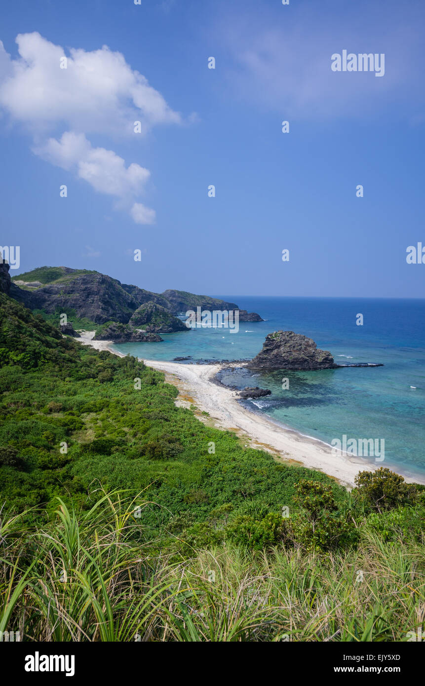 Vista lungo la costa di Zamami Isola dall Osservatorio Unajinosachi, Okinawa, in Giappone Foto Stock