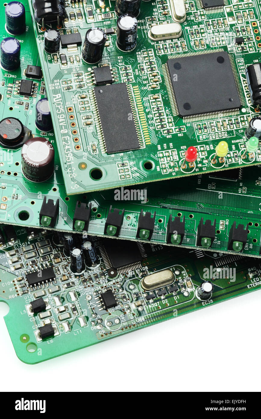 Schede a circuito elettronico su sfondo bianco Foto Stock