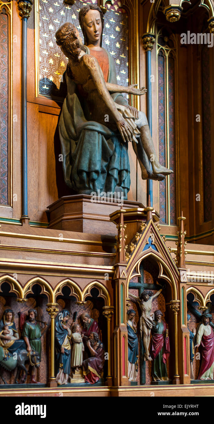 Interno della cattedrale di Notre Dame della cattedrale di Strasburgo, Francia Foto Stock