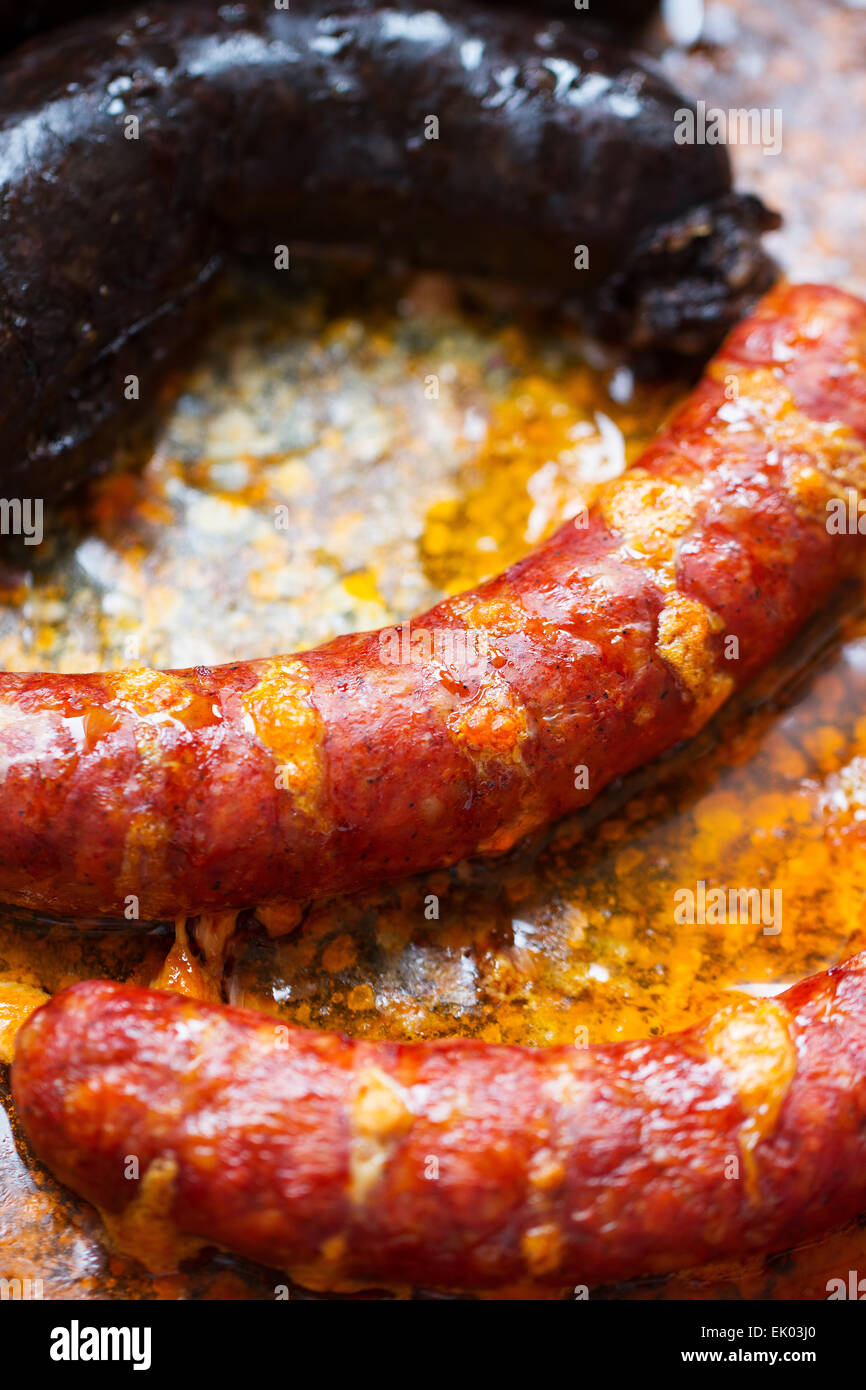 La salsiccia ungherese di rotoli appena prima del pasto tempo Foto Stock