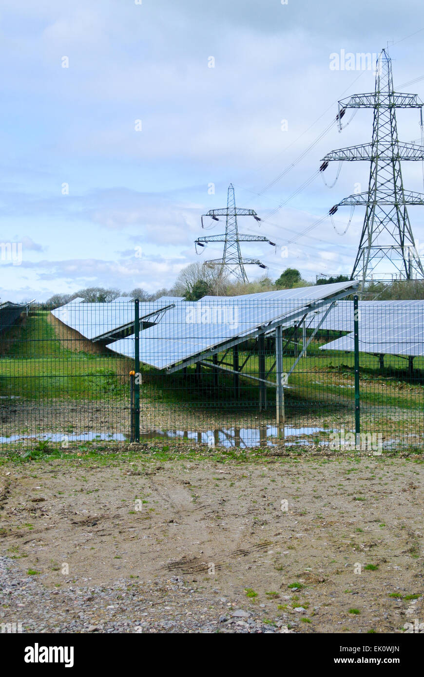 Fonti di energia solare farm Foto Stock