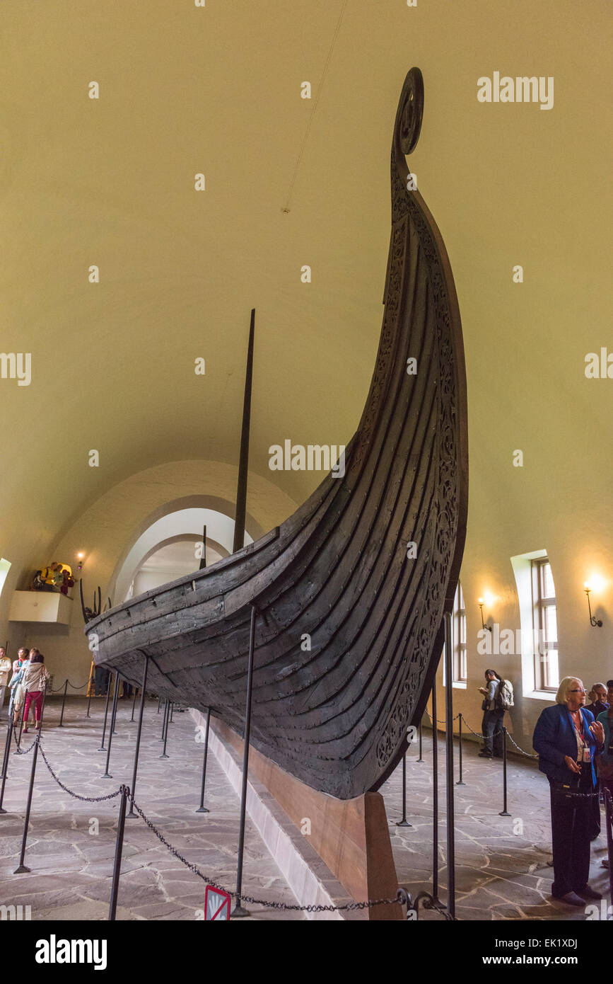 Oseberg nave presso il Museo della Nave Vichinga, Bygdøy, Oslo, Norvegia. Foto Stock