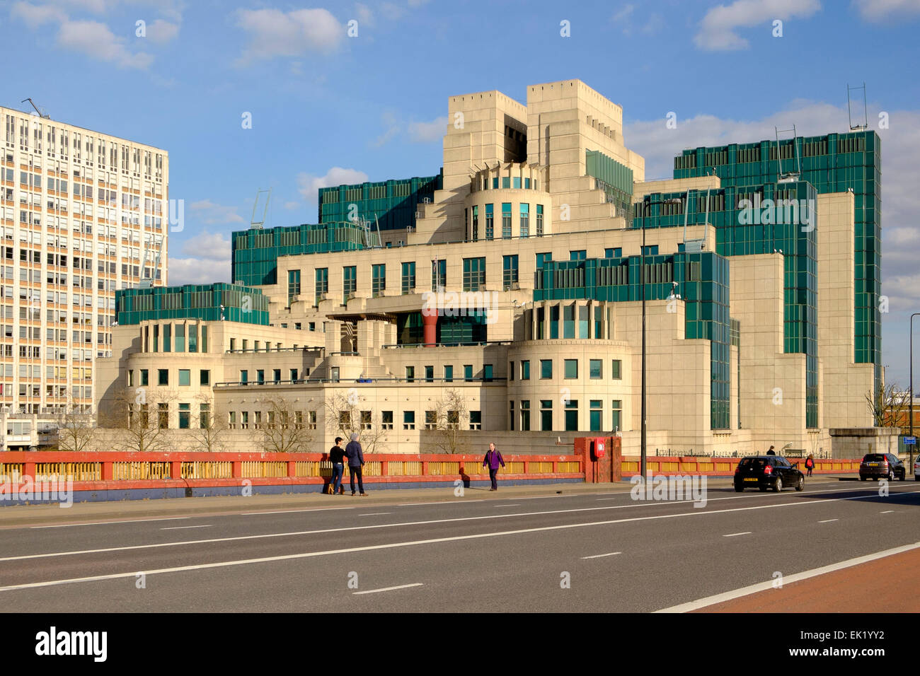 27 Marzo 2015 - Vauxhall, Londra: il quartier generale del British Secret Intelligence Services - SIS O MI6. Foto Stock