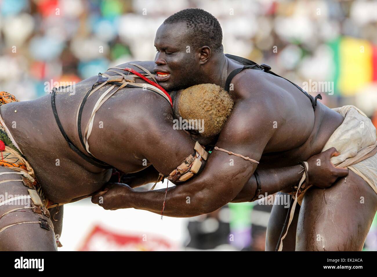 Senegalese wrestling wrestlers immagini e fotografie stock ad alta  risoluzione - Alamy