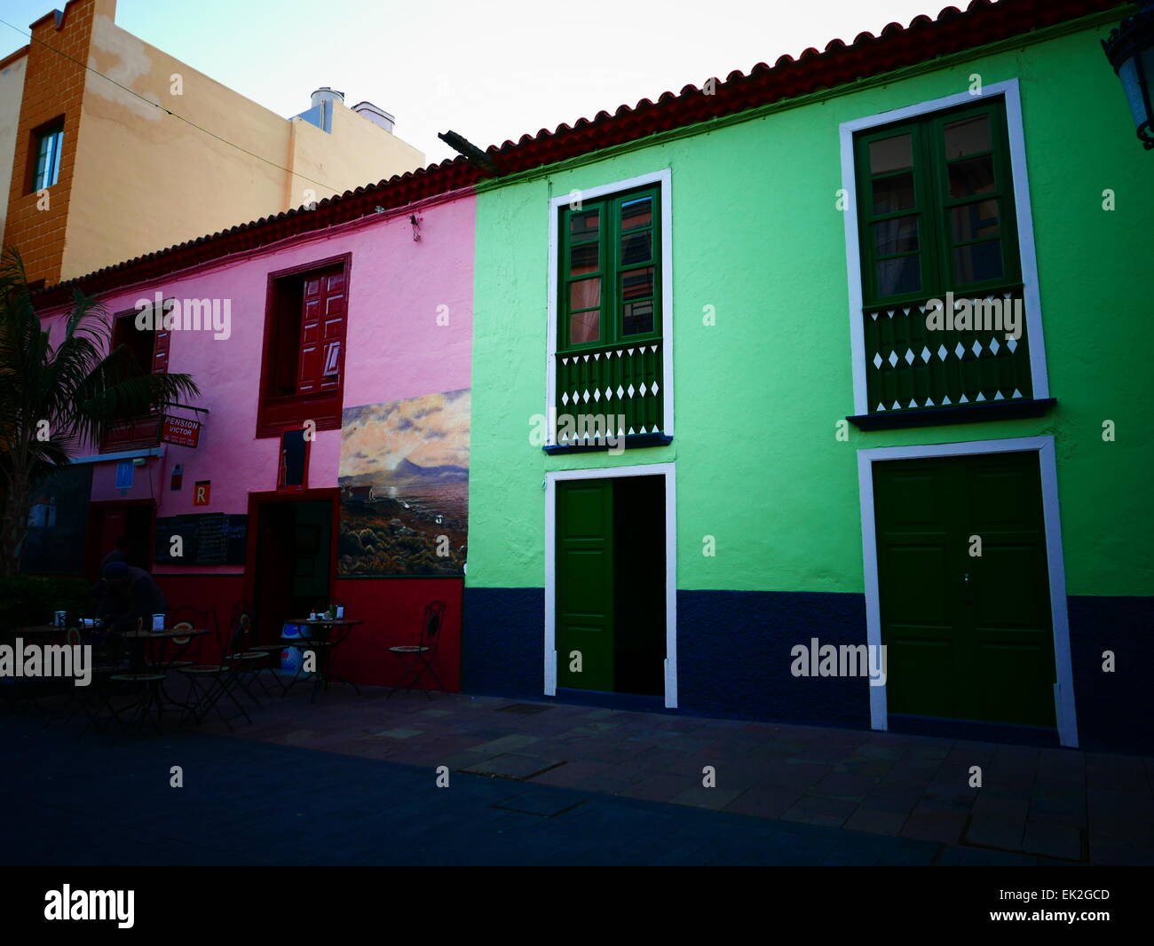 Scena di strada centro downtown San Sebastian de La Gomera Tenerife Isole Canarie Spagna Foto Stock