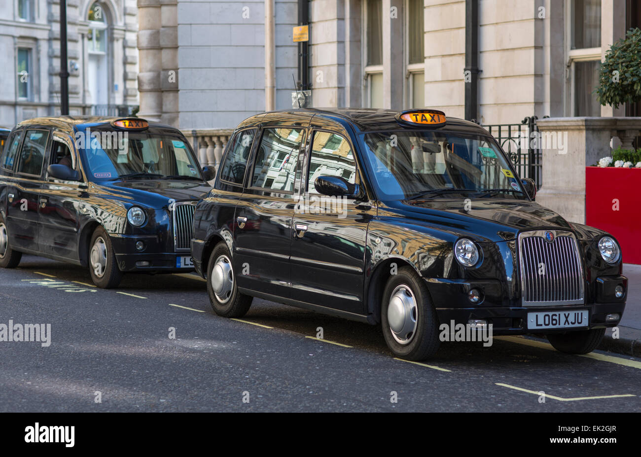 Nero i taxi di Londra, Londra Foto Stock