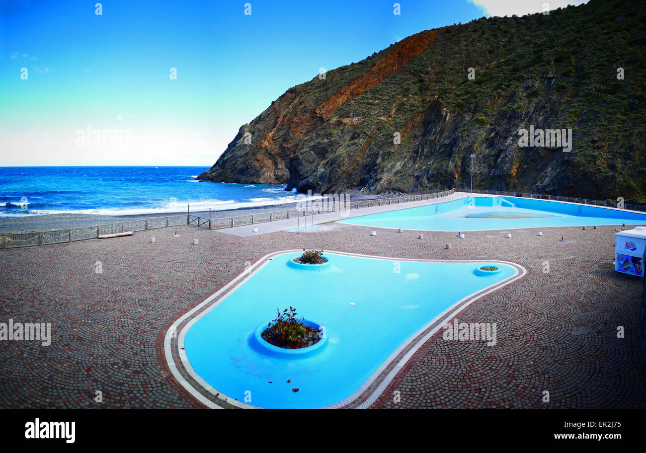 Un progetto Abanduned di Ocean Acquario. Vallehermoso village La Gomera Canarie Spagna Foto Stock