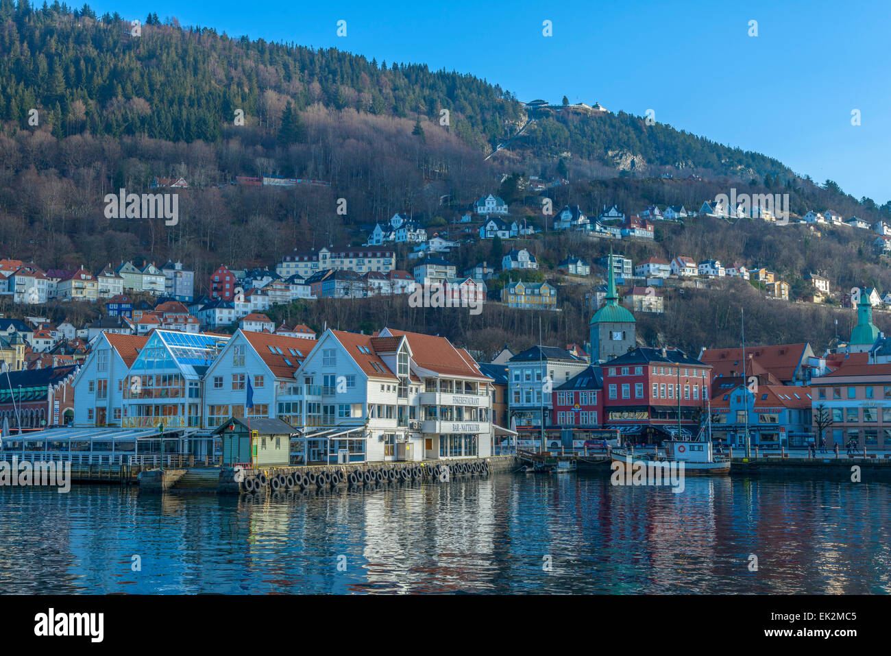 Bergen, Norvegia - 14 Febbraio 2015: edifici storici nella città di Bergen, Norvegia Foto Stock