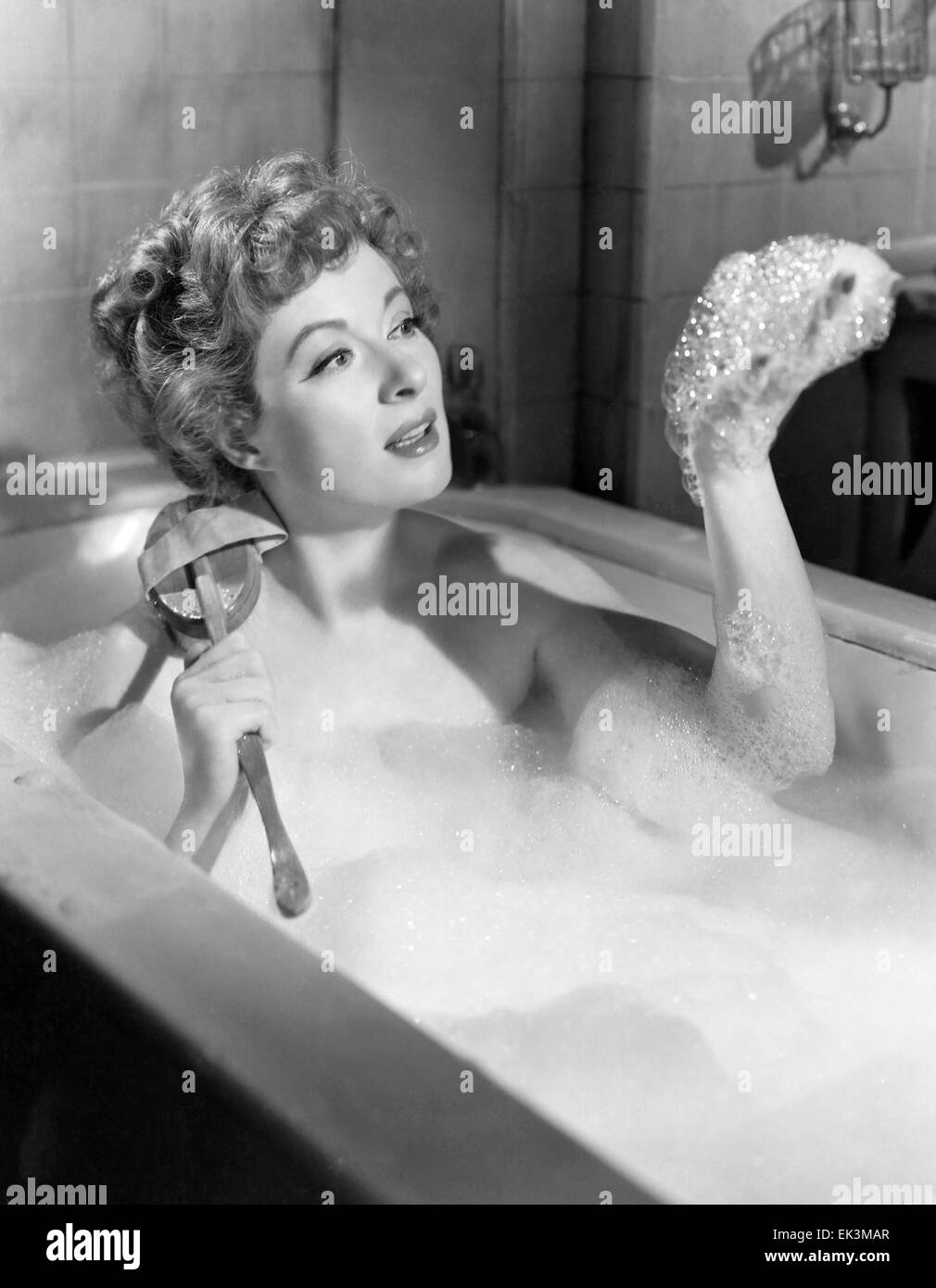 Greer Garson, sul set del film 'Julia Misbehaves', 1948 Foto Stock