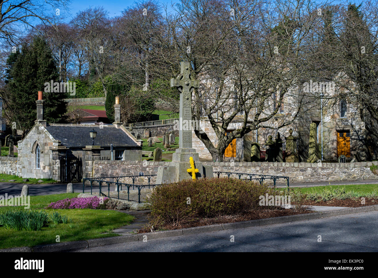 Memorial in Ratho nei pressi di Edimburgo per gli ufficiali, sottufficiali e uomini di Ratho caduti nella grande guerra 1914-18. Foto Stock