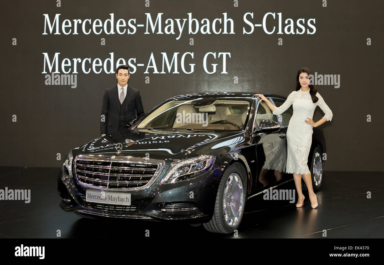 Mercedes, il Apr 2, 2015 : Mercedes-Maybach viene visualizzato durante una stampa anteprima della Seoul Motor Show di Goyang, a nord di Seul, Corea del Sud. (Foto di Lee Jae-Won/AFLO) (Corea del Sud) Foto Stock