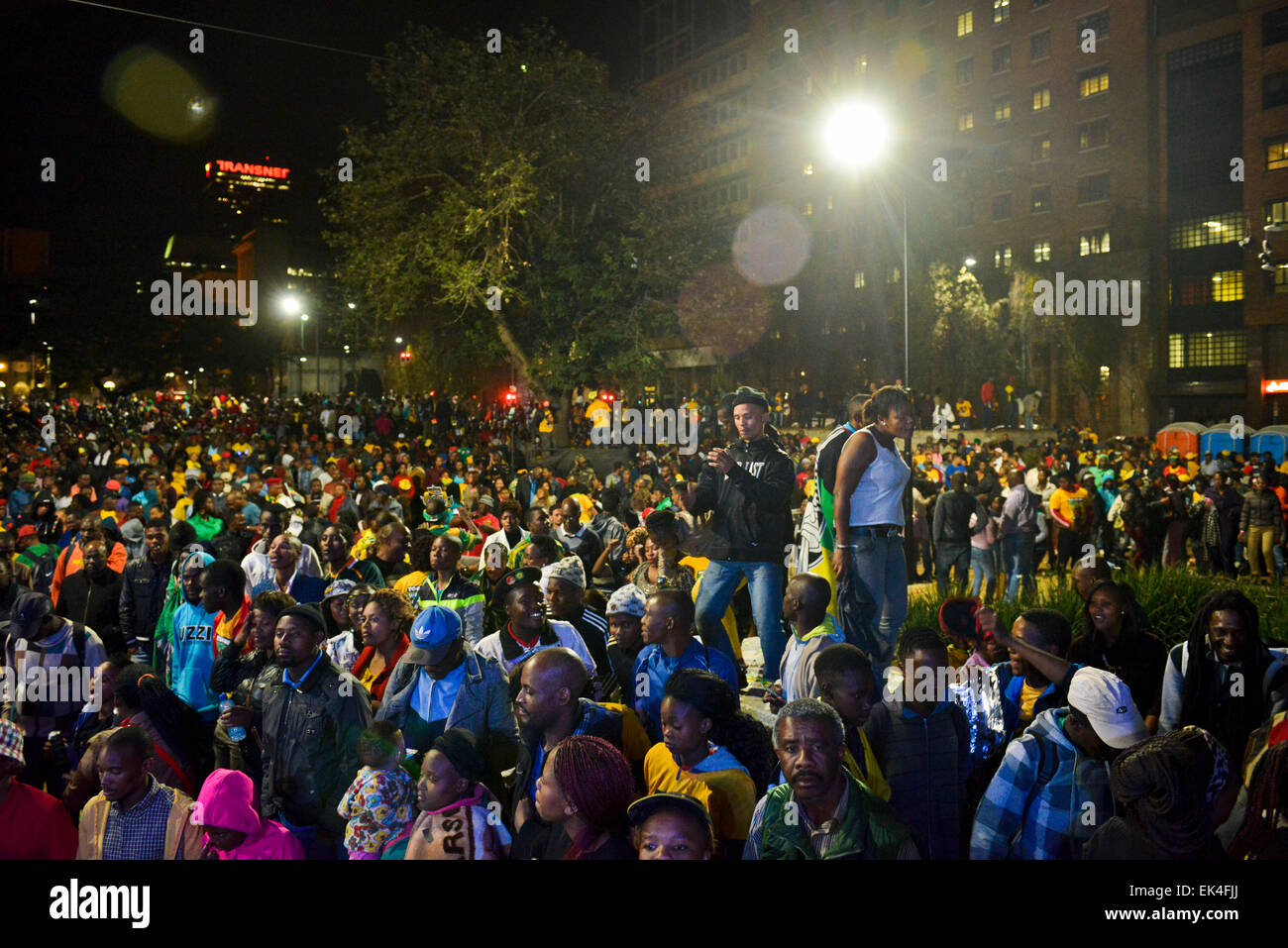 L'ANC ha tenuto la sua festa per celebrare il suo virtory come vincente pary nelle 2014 elezioni nazionali che ha preso il posto. l'evento ha avuto luogo a Johannesburg cbd. in attendeance erano tutti i sostenitori di partito Foto Stock