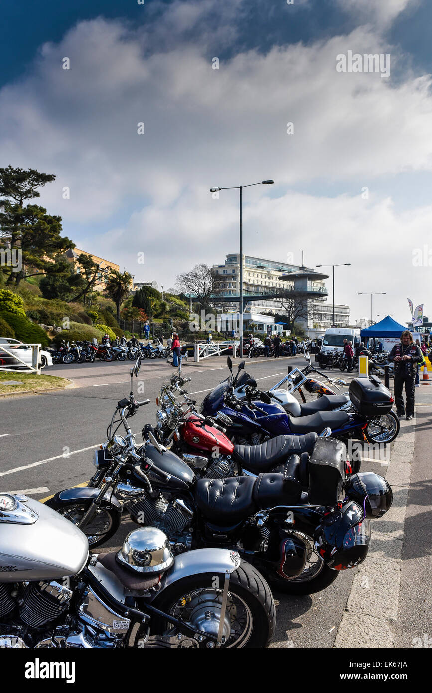 Moto parcheggiata sul lungomare a Southend Shakedown. Foto Stock