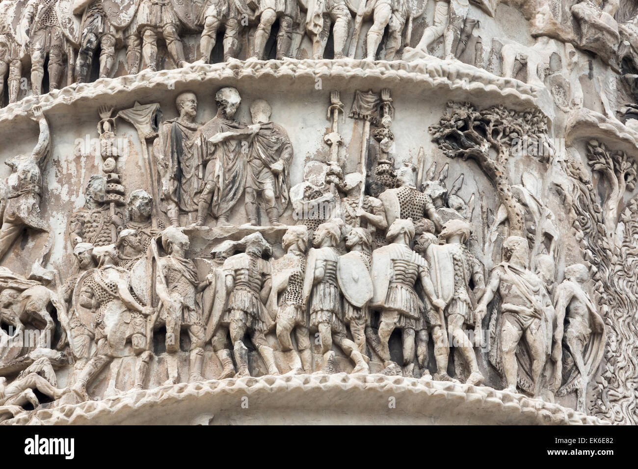 Roma, Italia. Dettaglio della Colonna di Traiano. Foto Stock