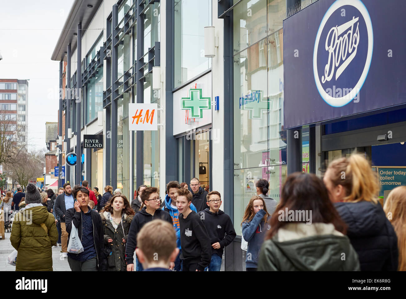 Altrincham George Street nel centro città zona commerciale CHESHIRE REGNO UNITO Foto Stock