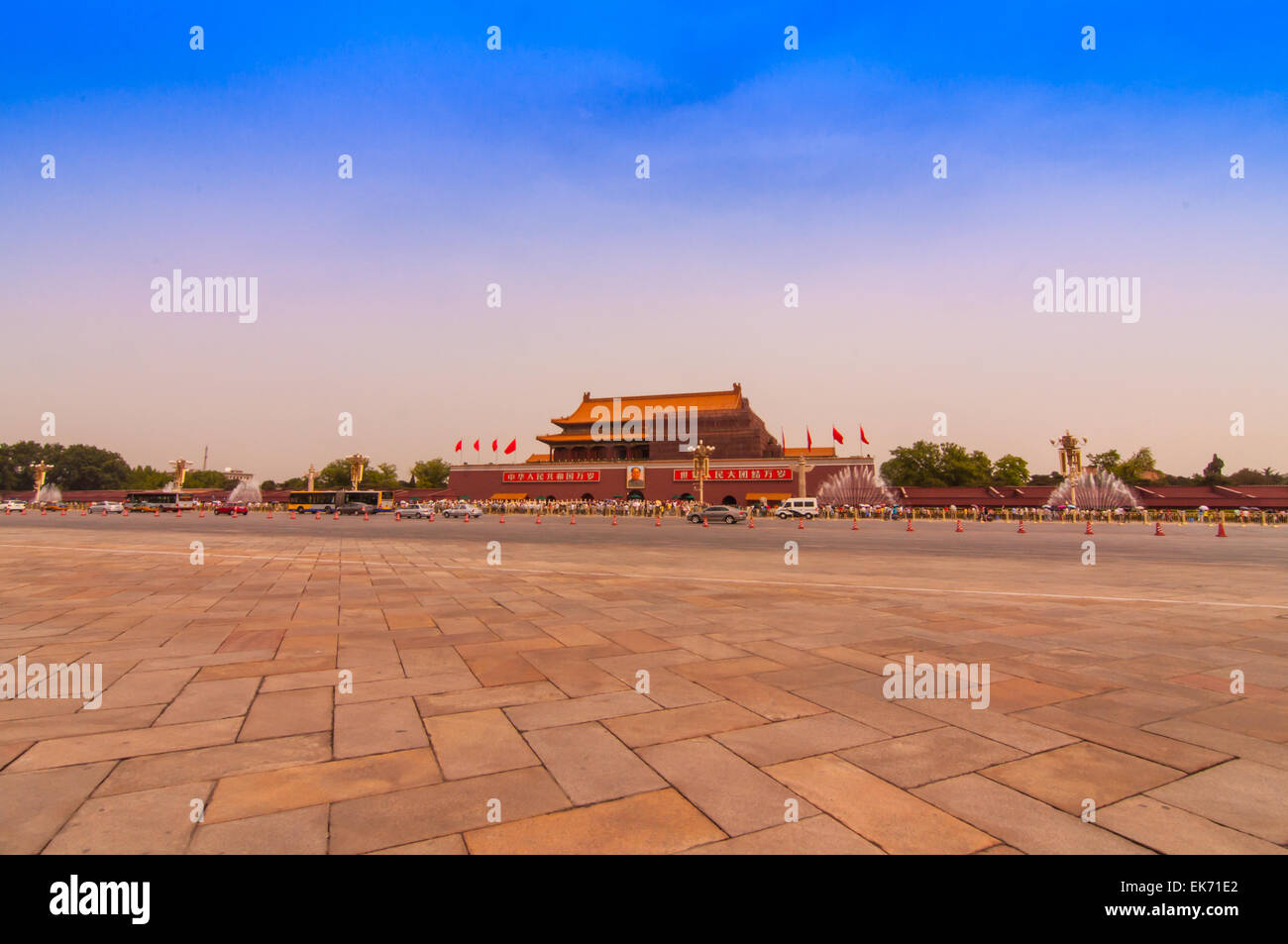 Pechino, Cina-maggio 22,2013: Rinnovare la porta della pace celeste per la Giornata Nazionale della Repubblica popolare di Cina Foto Stock