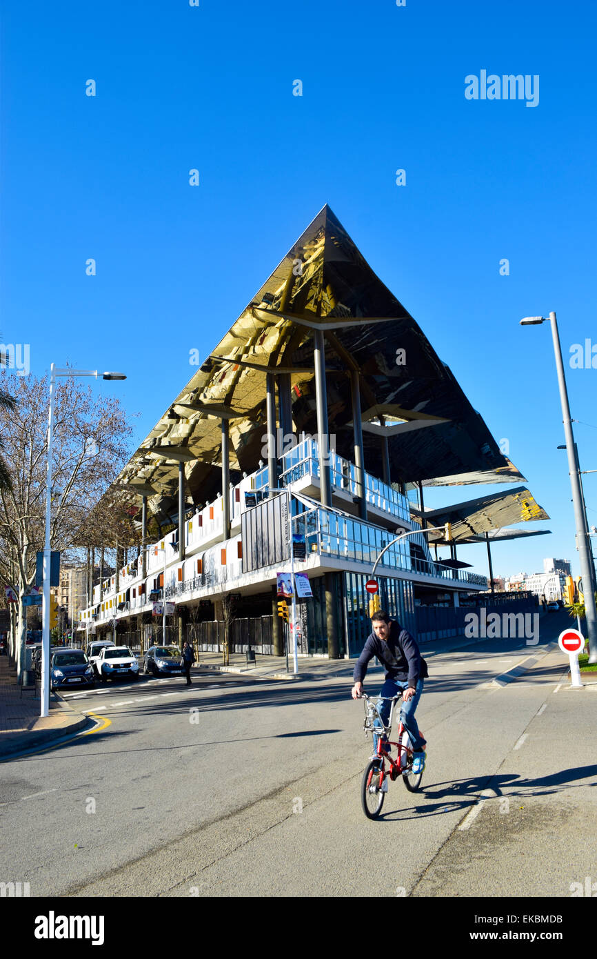 Costruzione di Mercat dels Encants. Plaça de les Glories Catalanes. Barcellona, in Catalogna, Spagna. Foto Stock