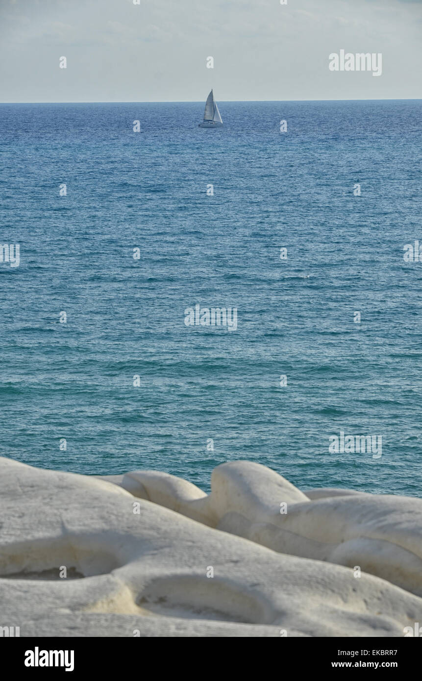Vista del mar Mediterraneo dalla scalinata turco Foto Stock