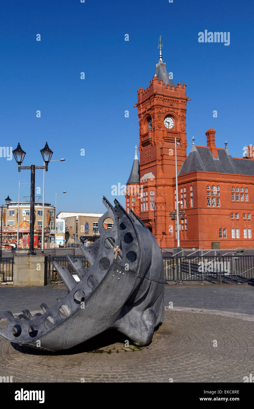 Vittoriano Edificio Pierhead e marittimo mercantile's War Memorial, la Baia di Cardiff, Cardiff, Galles del Sud. Foto Stock