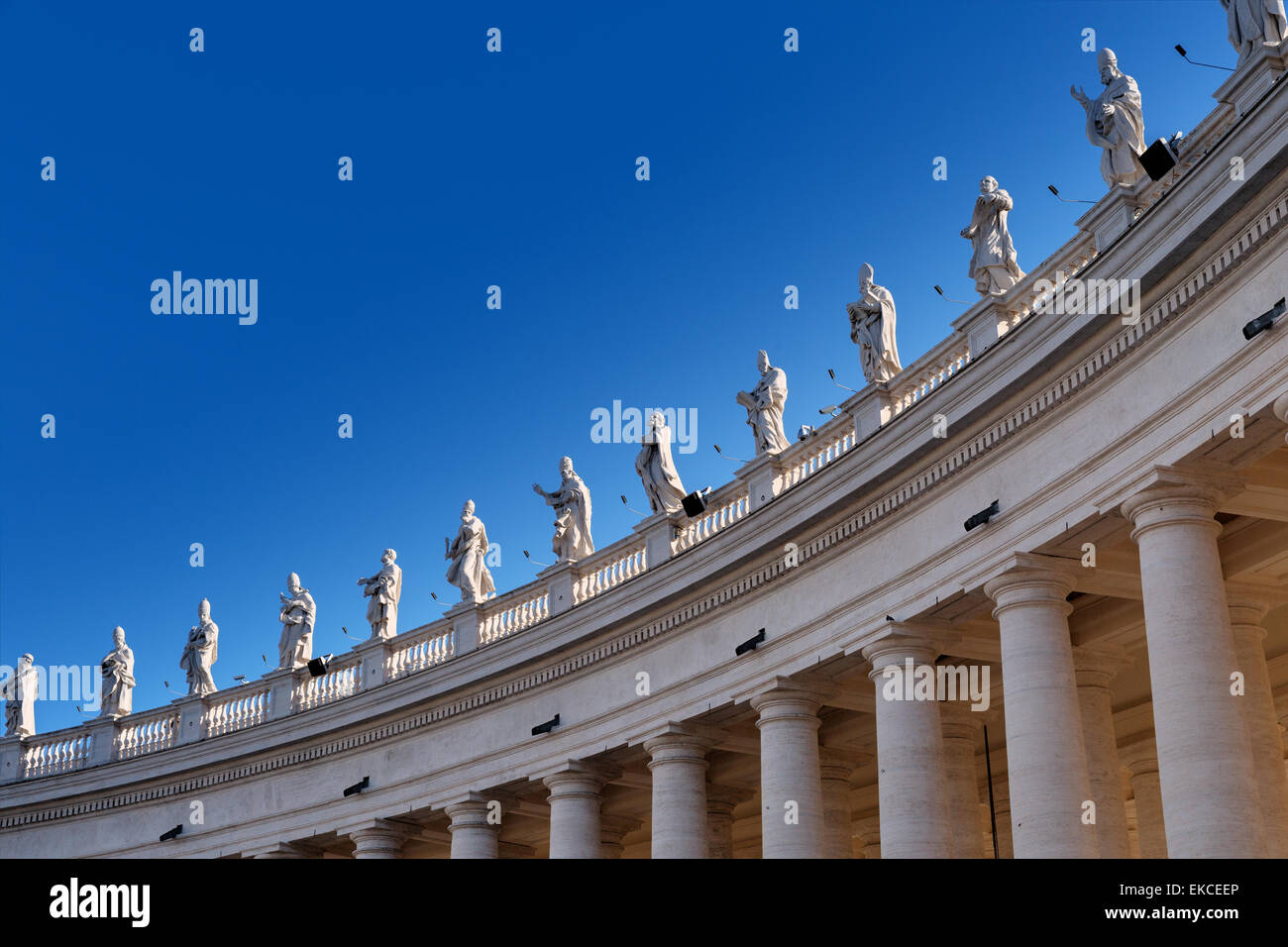 Elenco Statue Colonnato San Pietro Colonnato san pietro statue immagini e fotografie stock ad alta