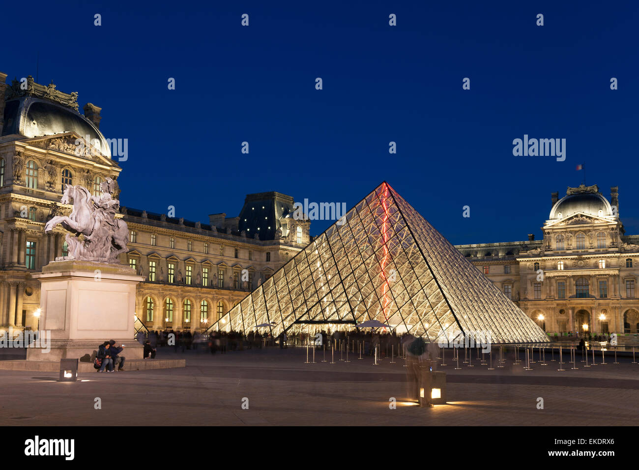 Il museo del Louvre, Parigi, Ile-de-France, Francia Foto Stock
