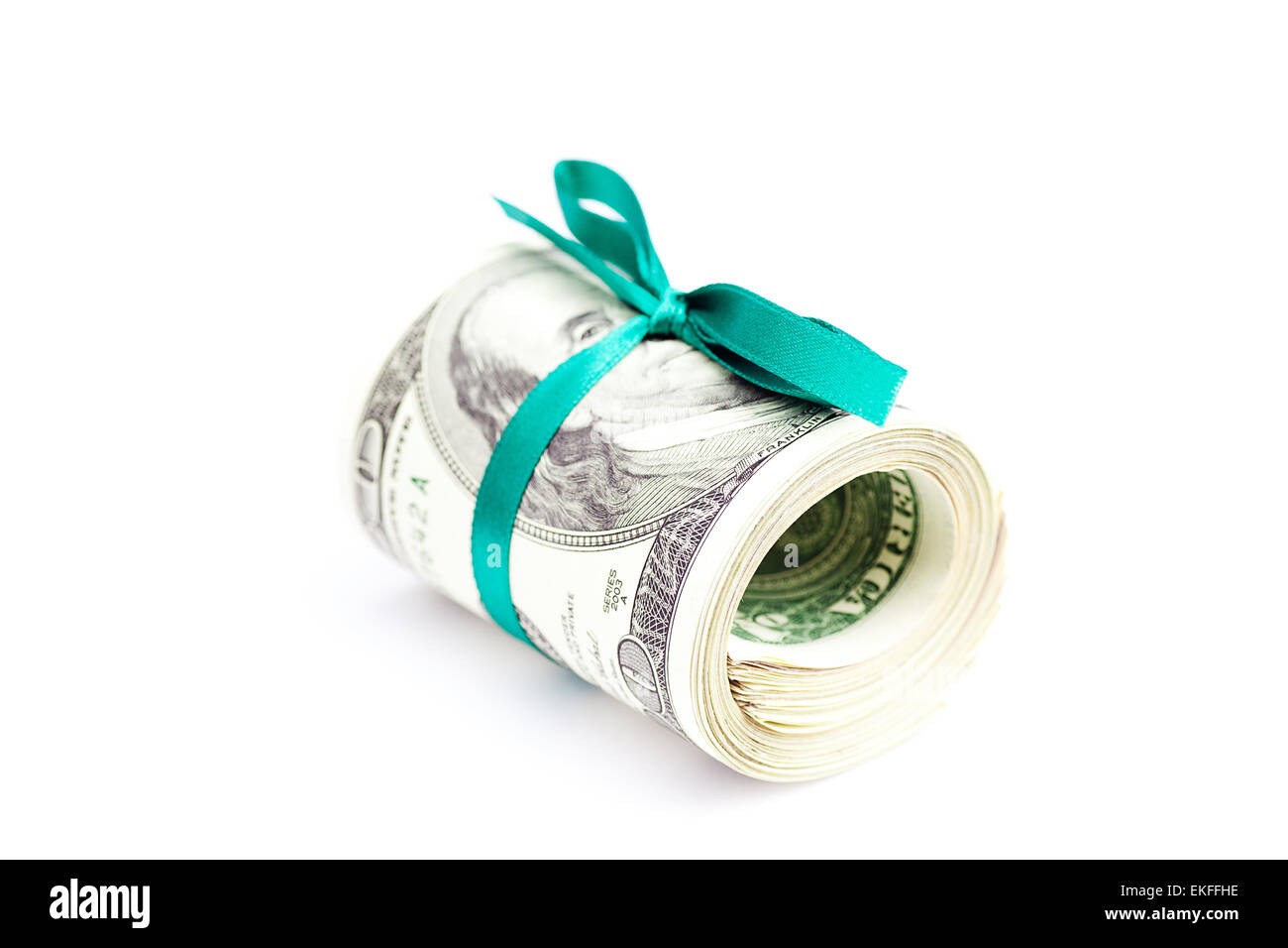 Di dollari arrotolato in un tubo legate con nastro isolato su bianco Foto Stock