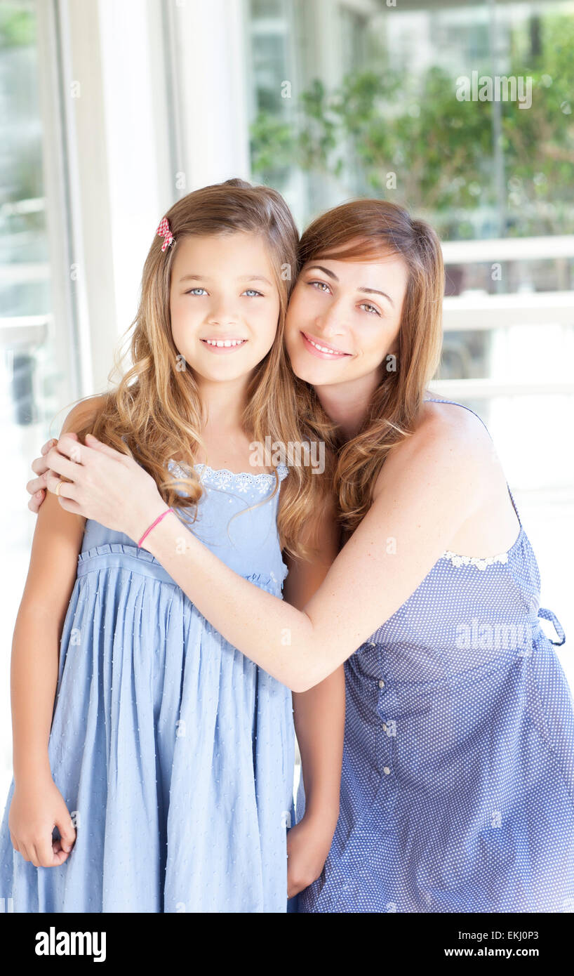 Madre e figlia Foto Stock