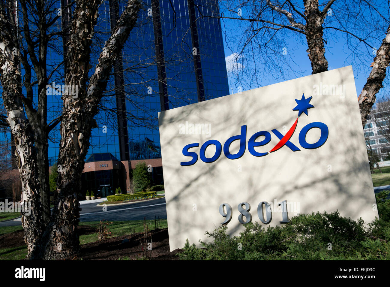 Un logo segno al di fuori della sede centrale negli Stati Uniti di Sodexo. Foto Stock