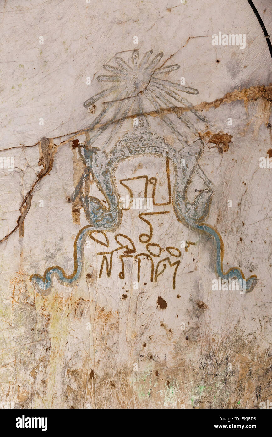 Chiang Dao Grotta, Chiang Rai, nel nord della Thailandia. Formazioni calcaree, antiche pitture rupestri, disegni Foto Stock