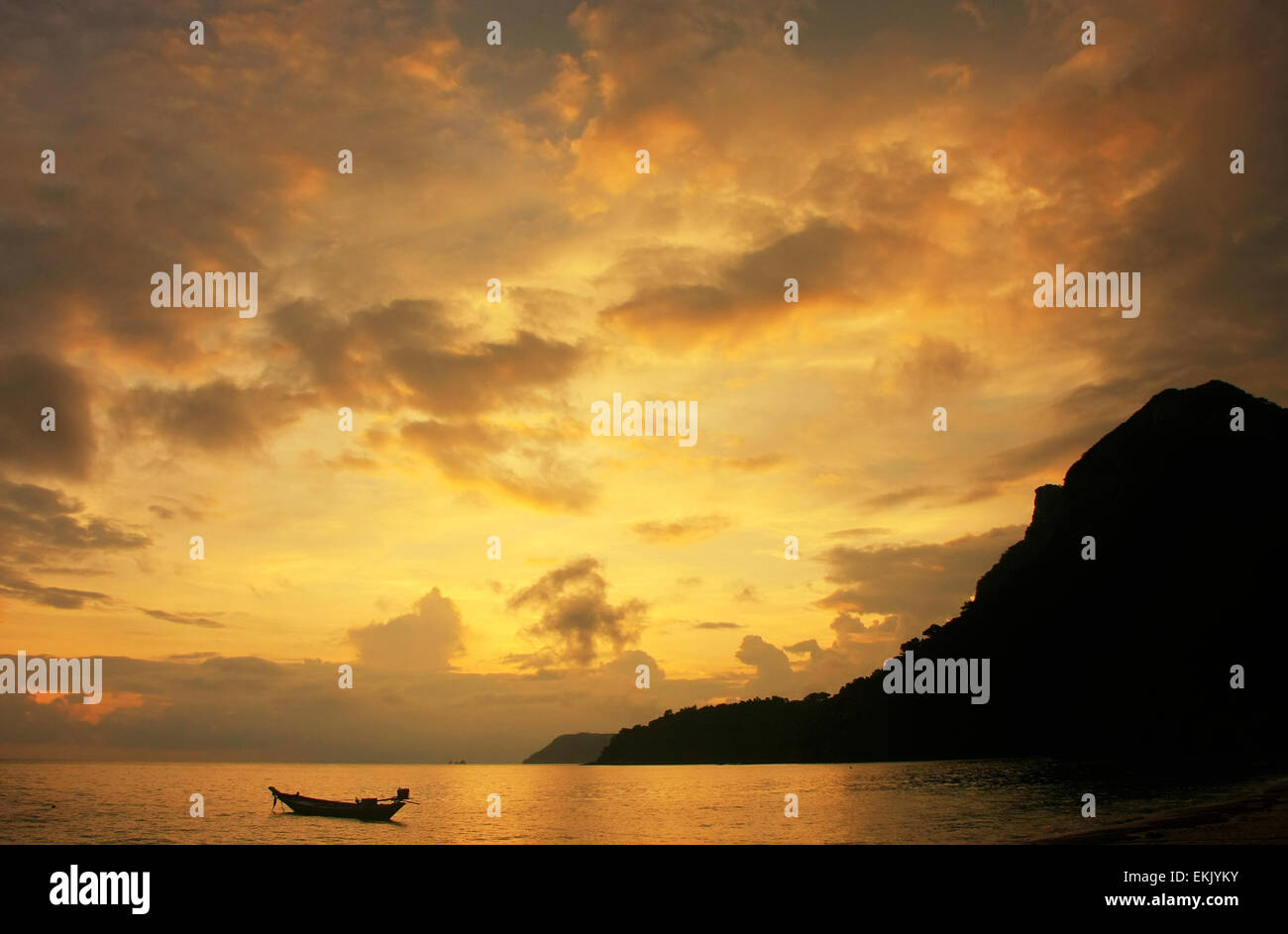 Wua Talab isola di sunrise, Ang Thong National Marine Park, Thailandia Foto Stock