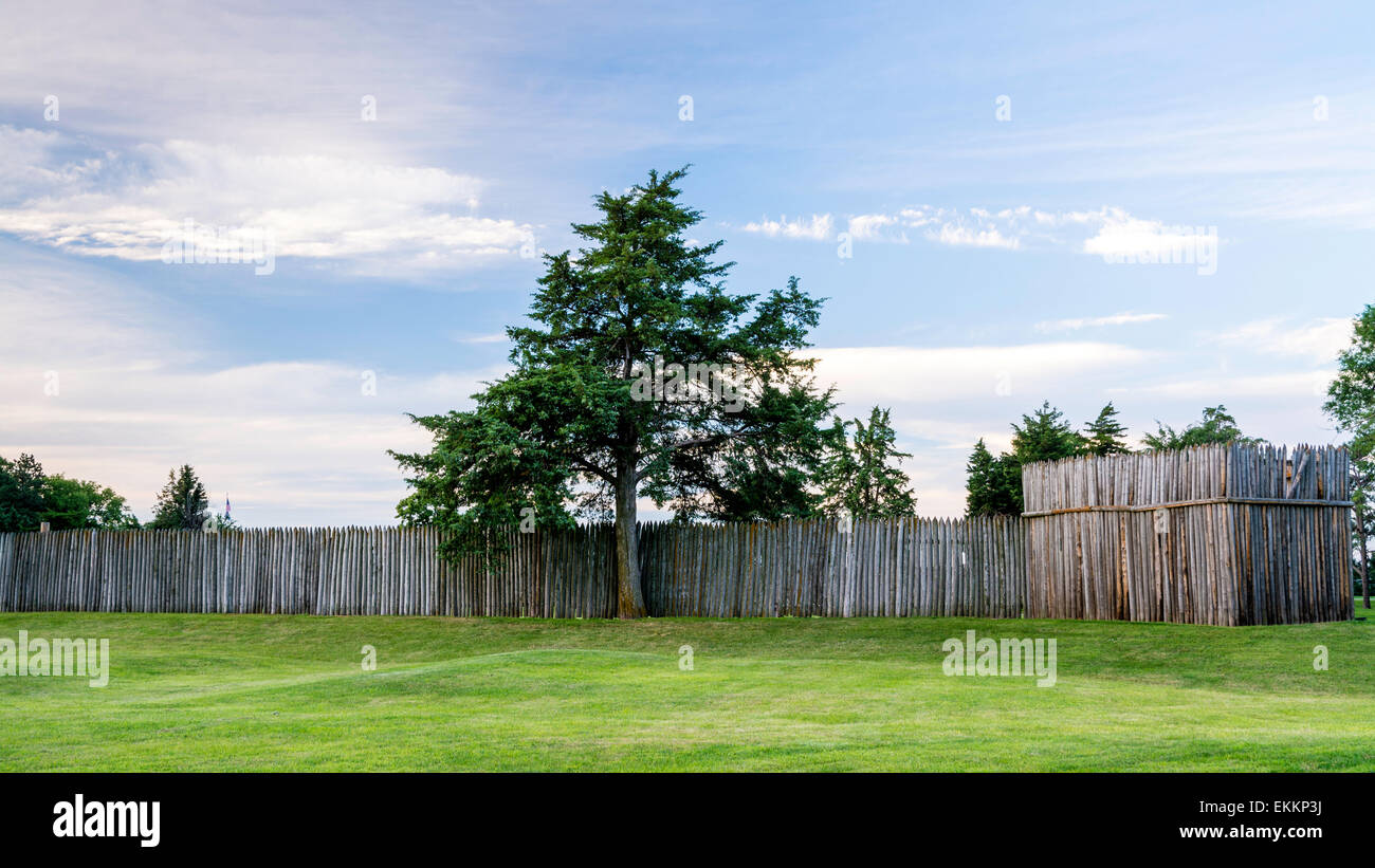 Recinzione di registro con un fort sull'estremità Foto Stock