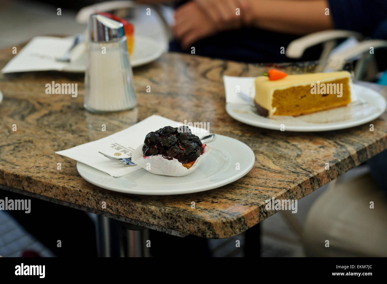 Il dessert dalla famosa pasticceria viennese Demel, Vienna, Austria. Foto Stock
