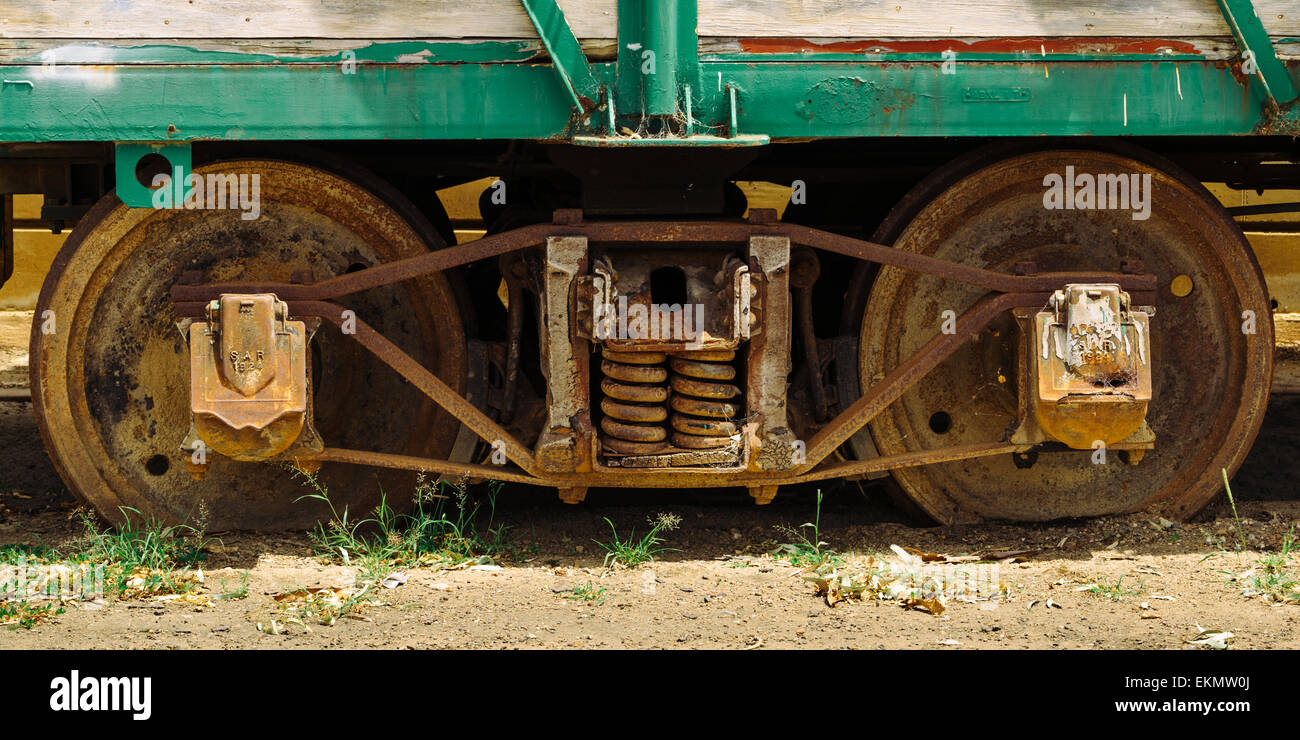 Vecchio treno scartato, Murray Bridge, SA, Australia Foto Stock