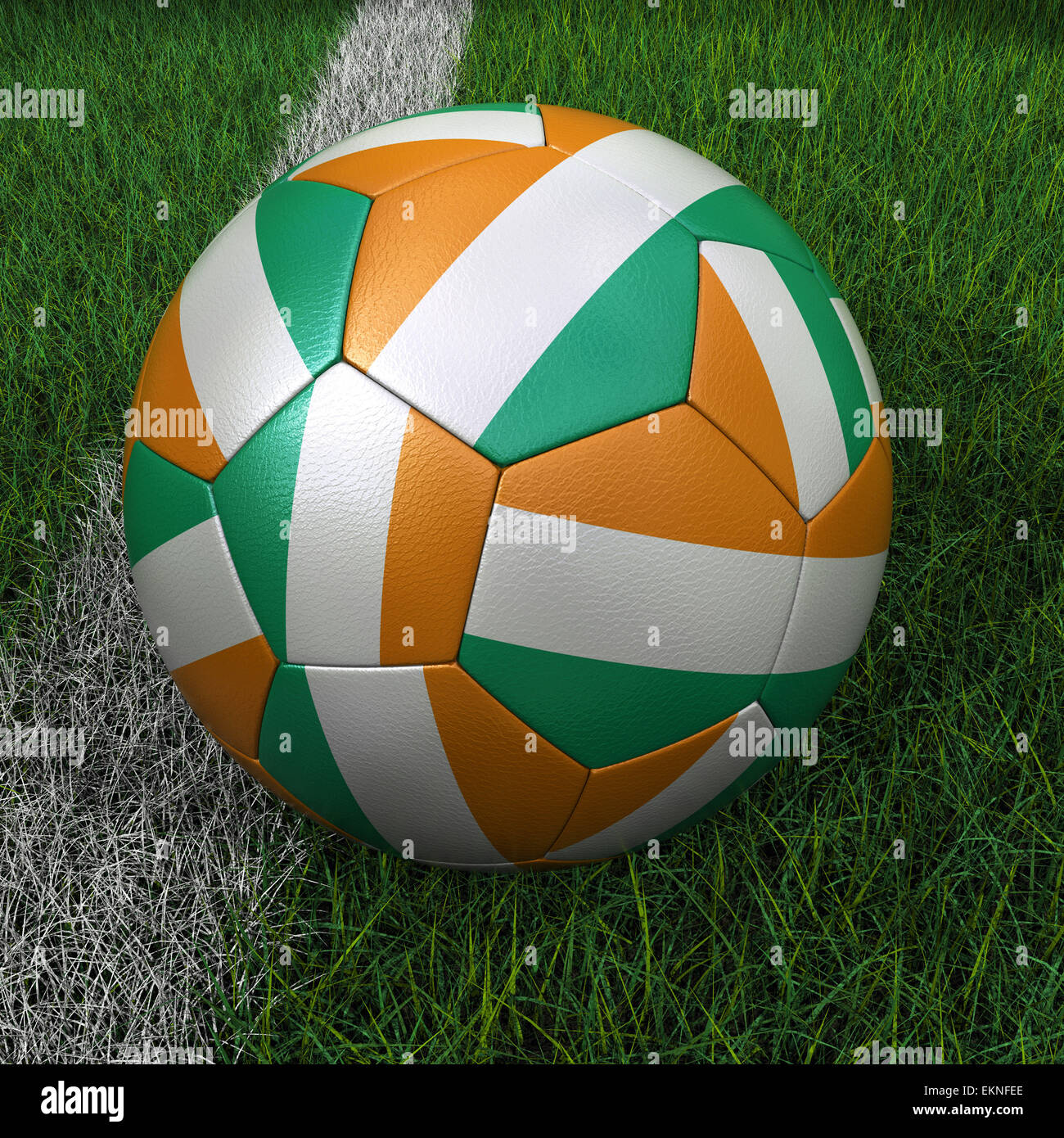 Pallone da calcio con la bandiera della Costa d'Avorio Foto Stock