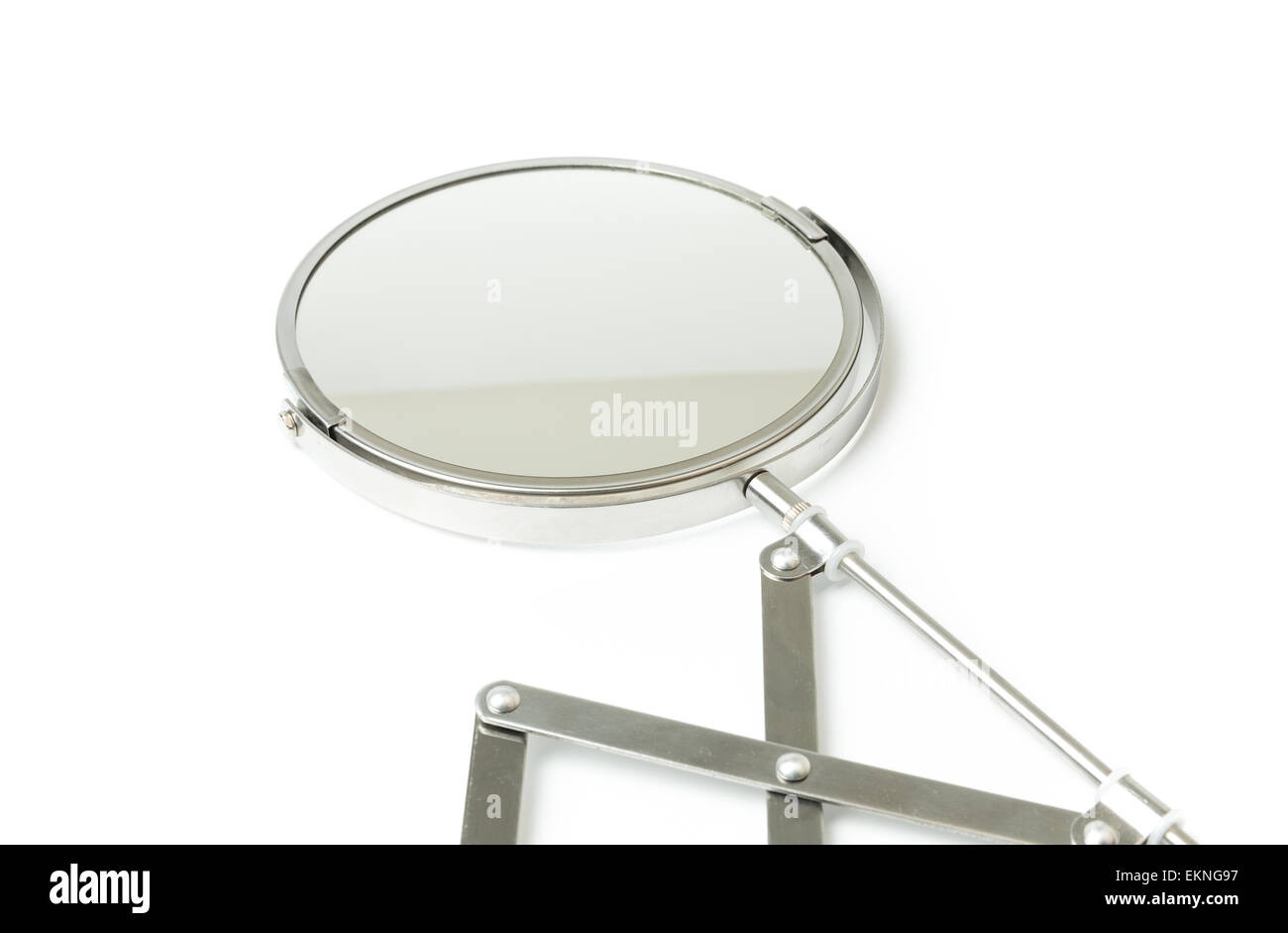 Cosmetici specchio ingrandente isolato su bianco Foto Stock