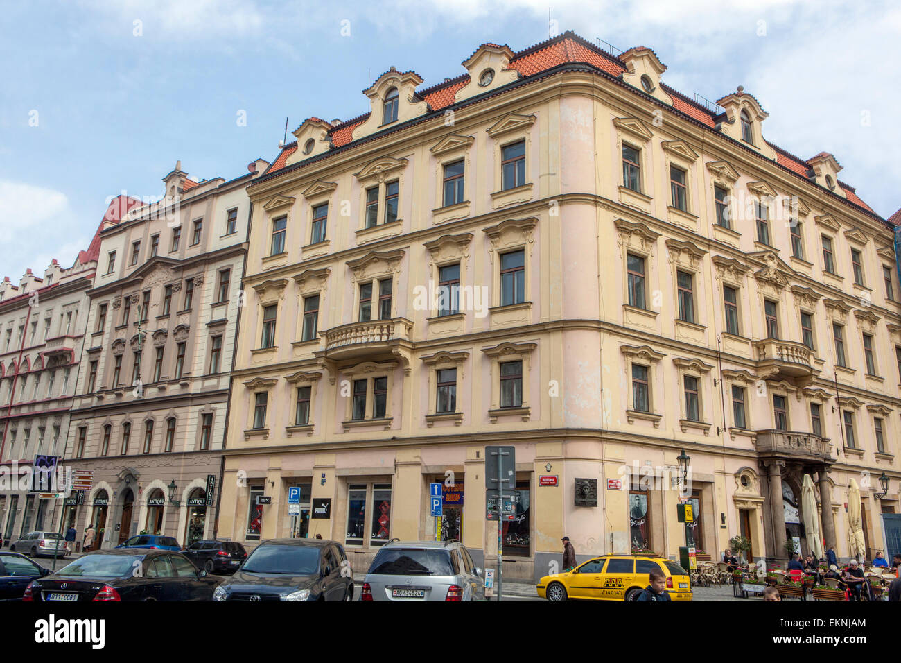Franz Kafka Square, un luogo dove l'artista è nato, Old Town. Praga, Repubblica Ceca Foto Stock