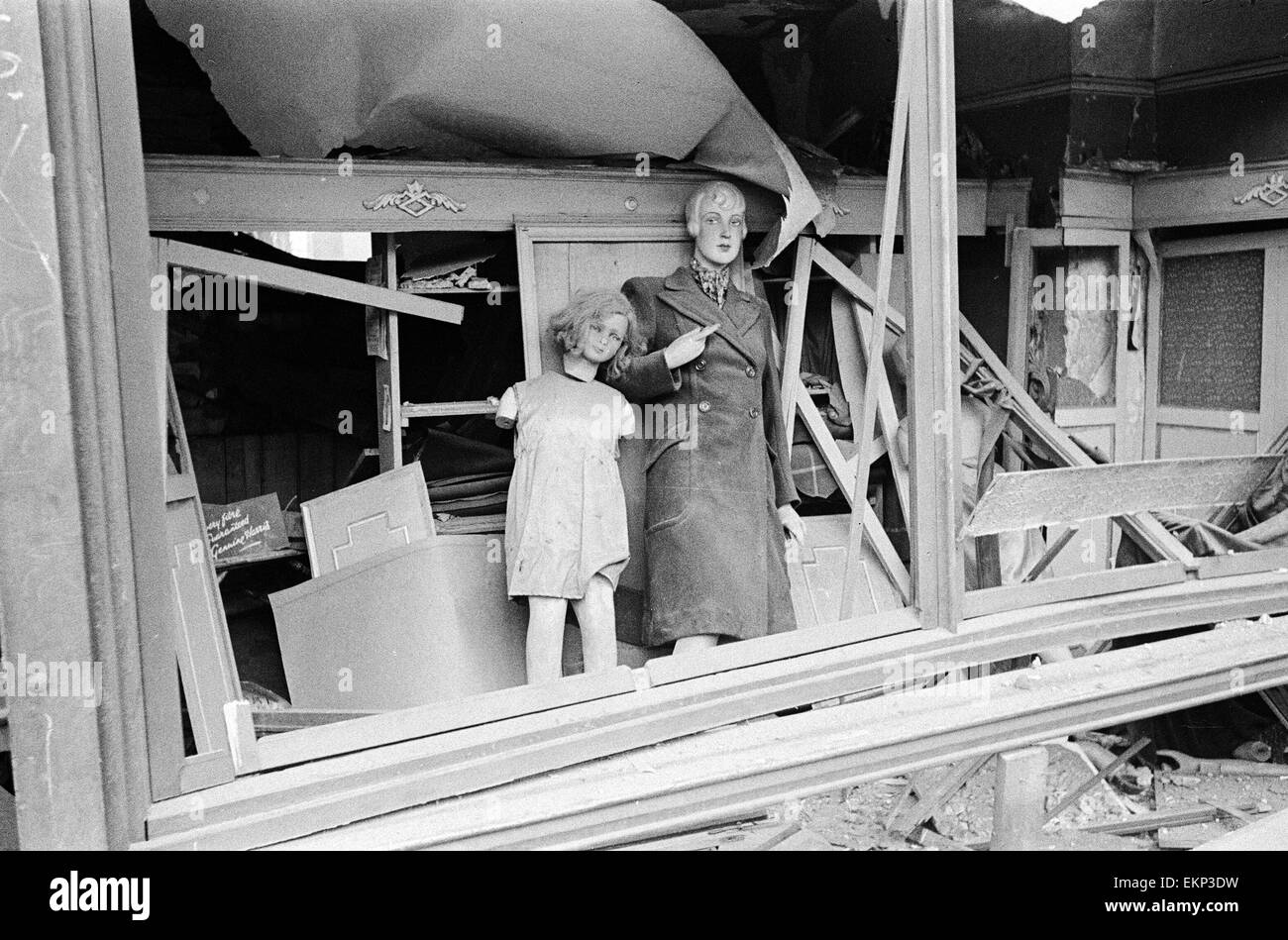 V2 incidente a razzo a Bethnal Green. 8 febbraio 1945. Foto Stock