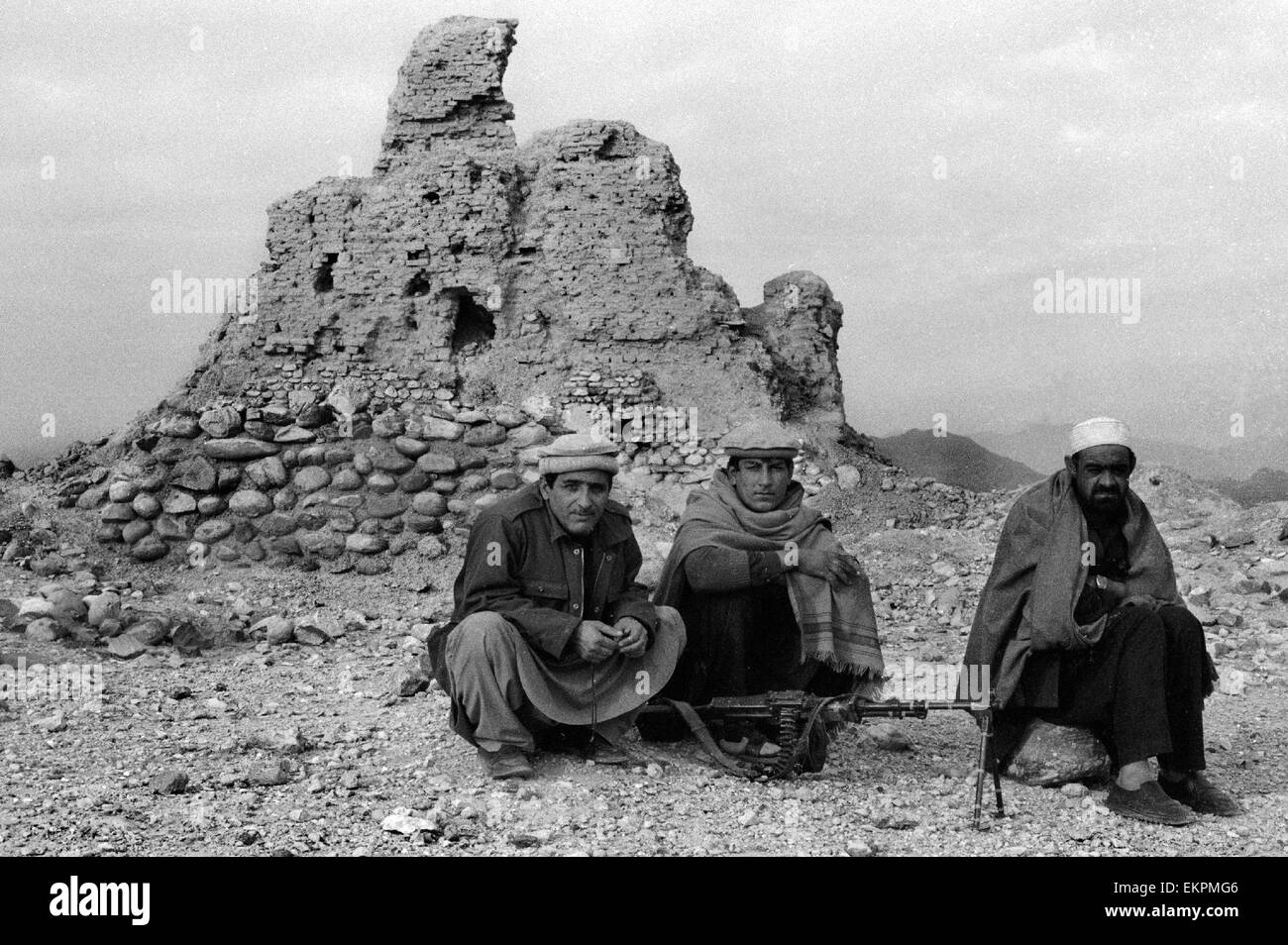 Mujahedin vicino a Jalalabad 1994 Afghanistan Foto Stock