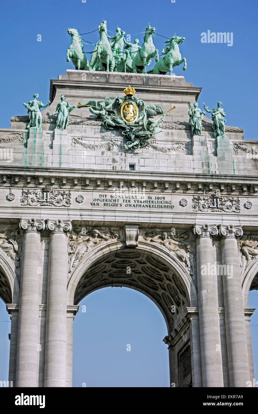 Arco di Trionfo al Parc du Cinquantenaire / Jubelpark a Bruxelles, in Belgio Foto Stock