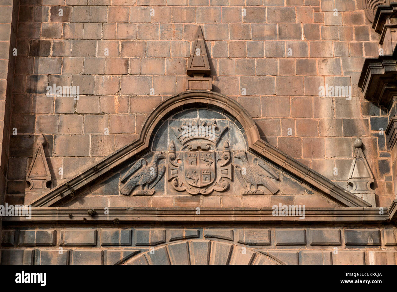 Perù Cusco. La cattedrale, 16th. secolo. Stemma. Foto Stock
