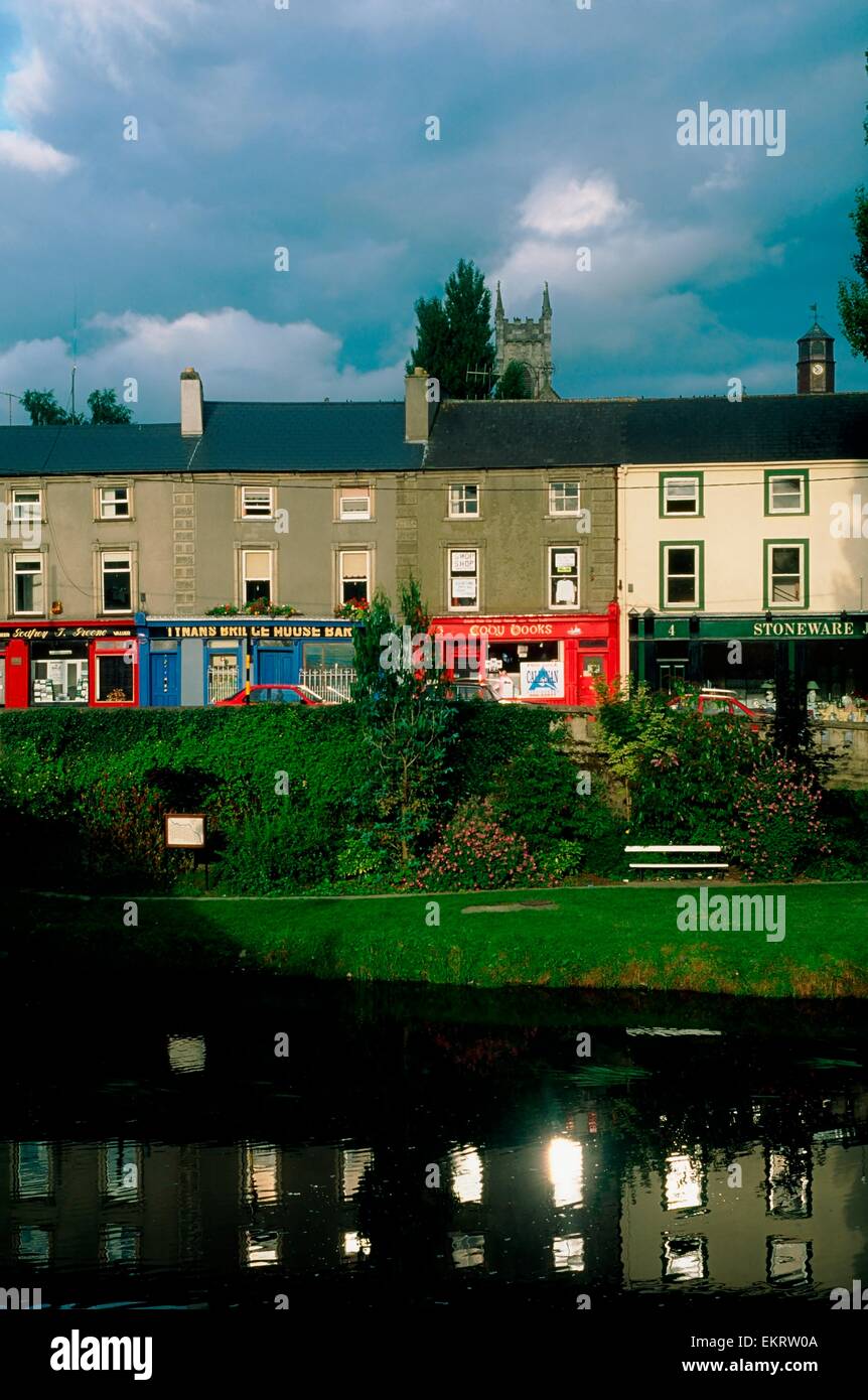 Città di Kilkenny,Co Kilkenny,l'Irlanda;vista del fiume Nora Foto Stock