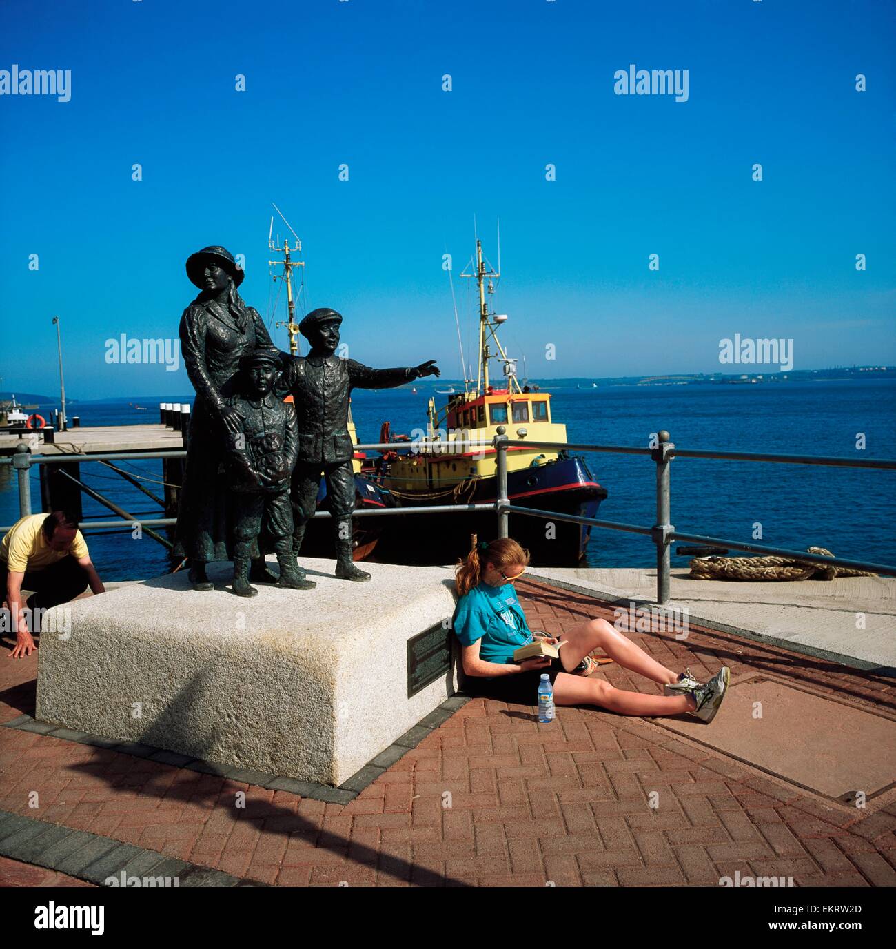 Cobh, Co Cork, Irlanda, Annie Moore statua Foto Stock