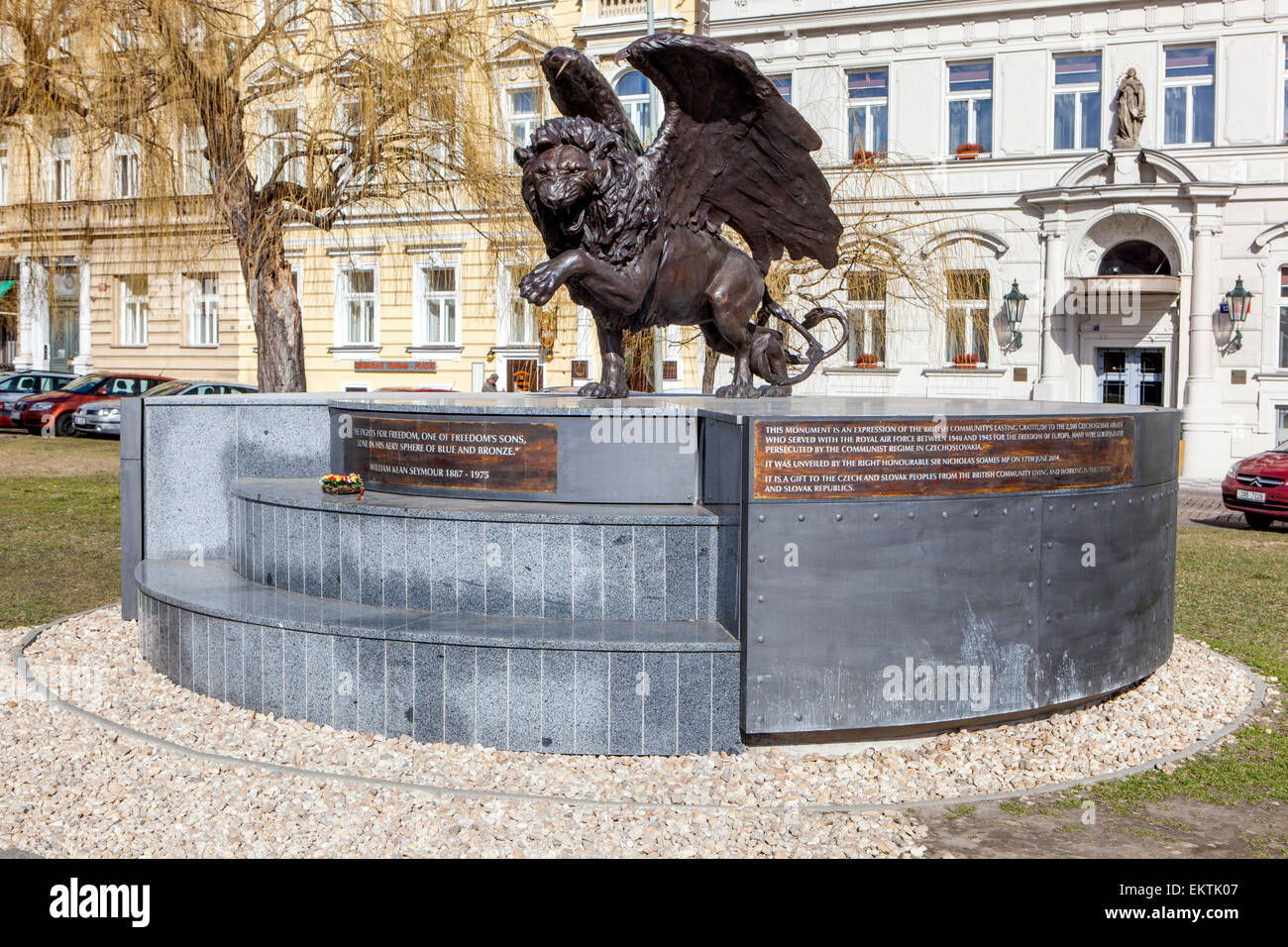 Leone alato Memorial RAF cecoslovacca Klarov aviatori, Praga Repubblica Ceca Foto Stock