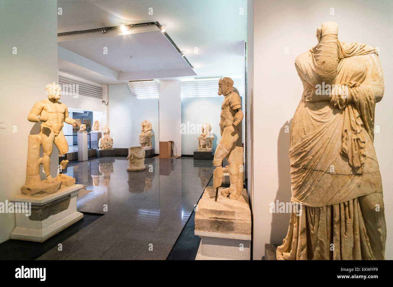Le sculture in marmo e statue, Aphrodisias museo interno, Aphrodisias, Anatolia, Turchia Foto Stock